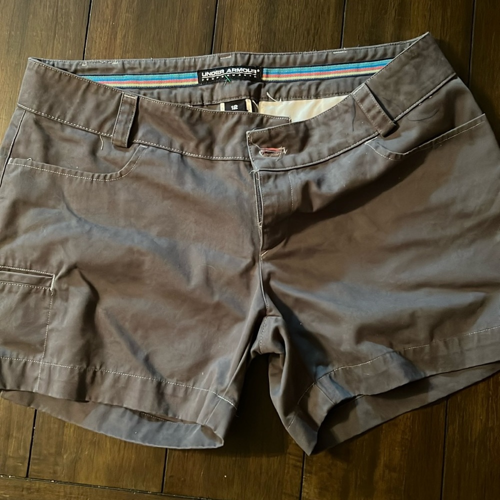 Under Armour grey khaki shorts